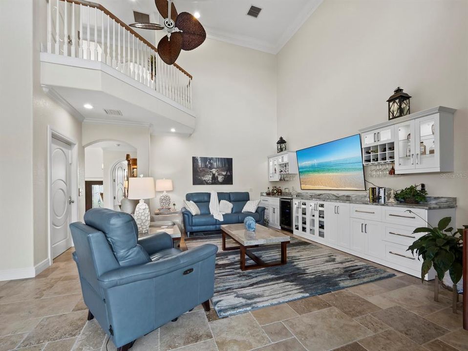 En Venta: $2,899,000 (4 camas, 3 baños, 3320 Pies cuadrados)