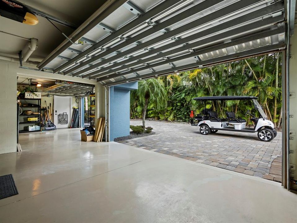 En Venta: $2,899,000 (4 camas, 3 baños, 3320 Pies cuadrados)