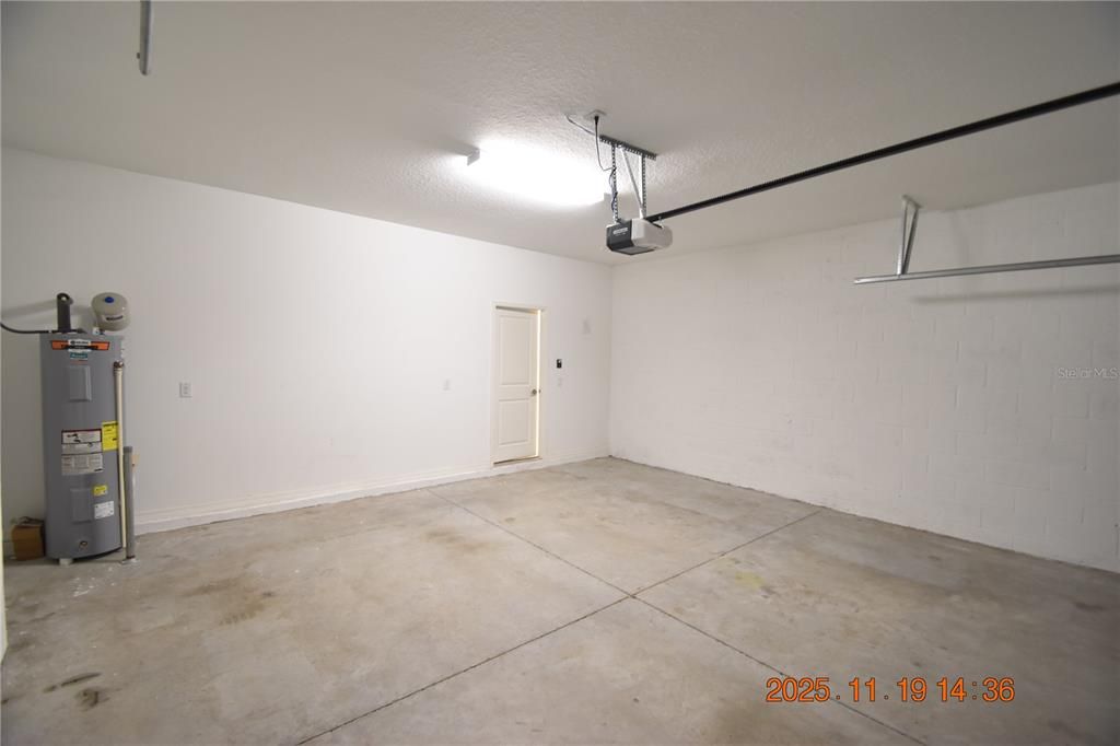 出租: $2,395 (3 贝兹, 2 浴室, 2319 平方英尺)