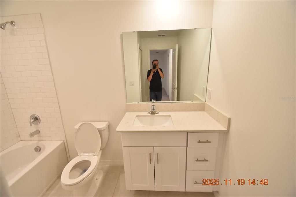 出租: $2,395 (3 贝兹, 2 浴室, 2319 平方英尺)