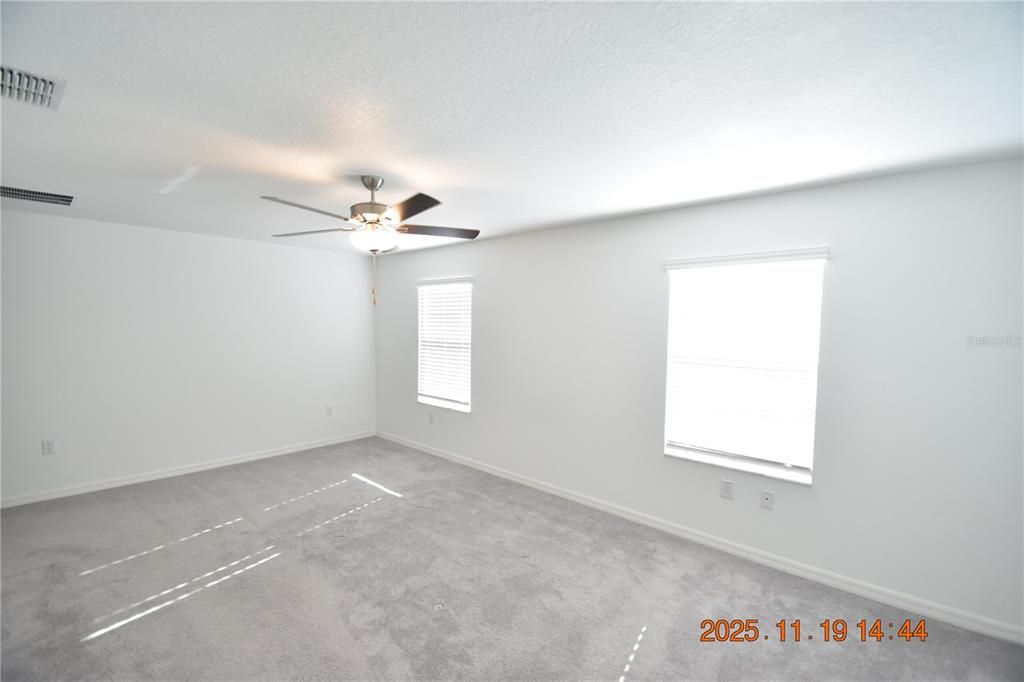 出租: $2,395 (3 贝兹, 2 浴室, 2319 平方英尺)