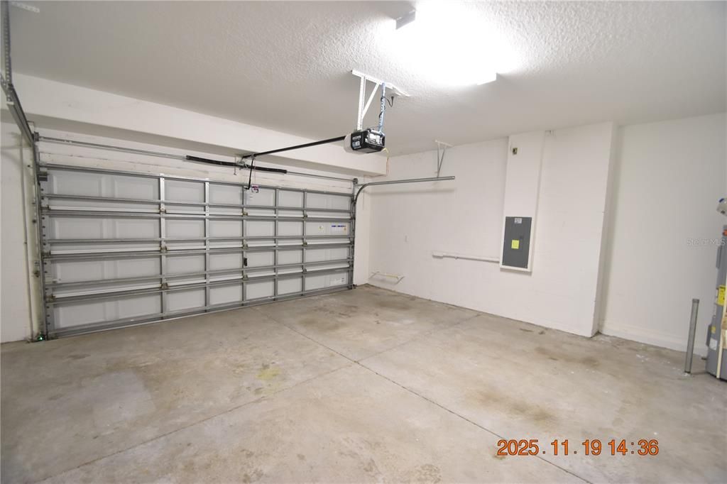 出租: $2,395 (3 贝兹, 2 浴室, 2319 平方英尺)