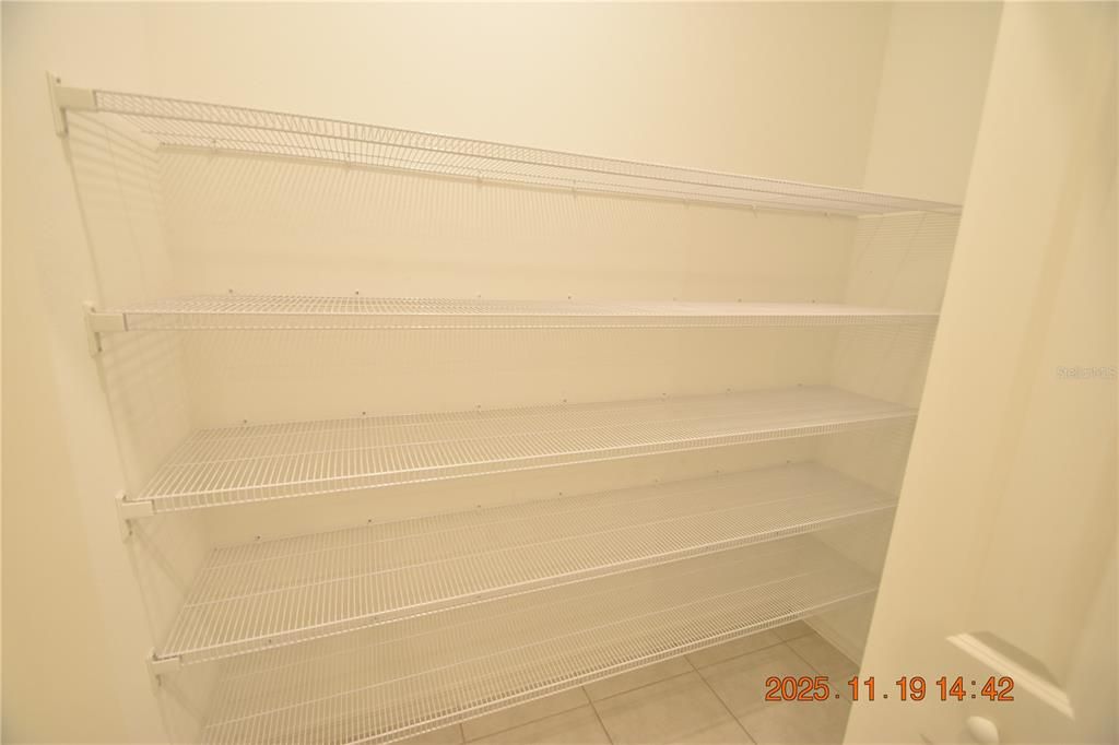 出租: $2,395 (3 贝兹, 2 浴室, 2319 平方英尺)