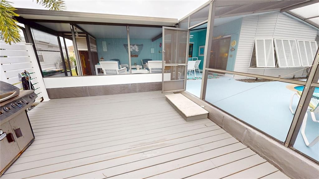 For Sale: $394,000 (2 beds, 2 baths, 1152 Square Feet)