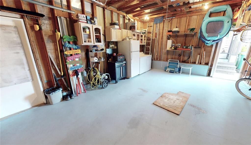 For Sale: $394,000 (2 beds, 2 baths, 1152 Square Feet)