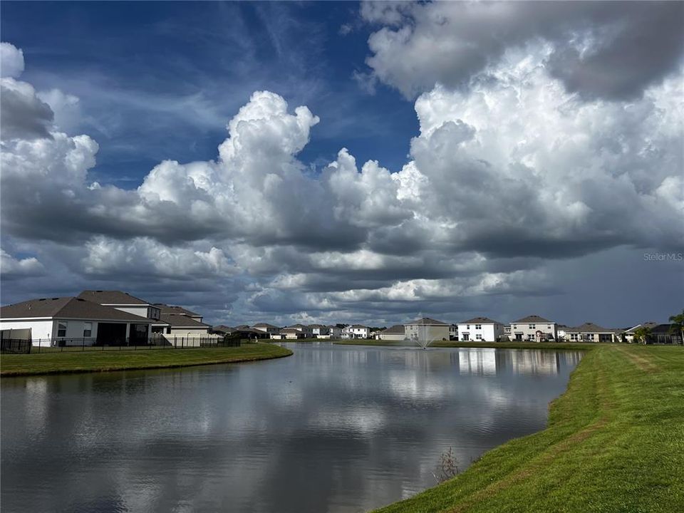 For Rent: $2,400 (3 beds, 2 baths, 1672 Square Feet)