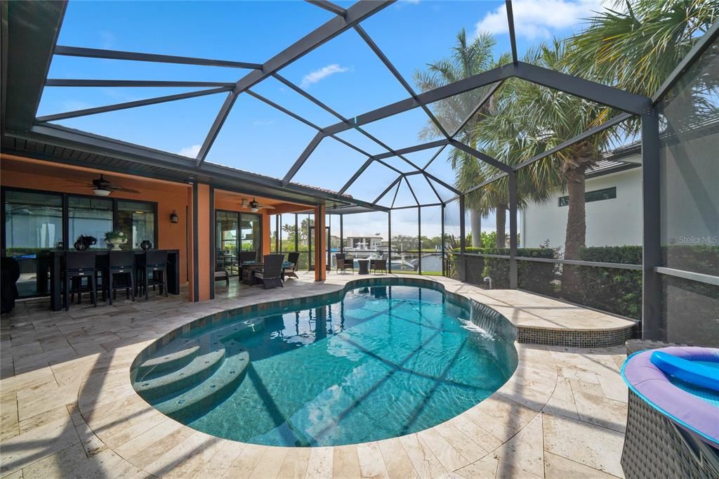 For Sale: $1,100,000 (4 beds, 2 baths, 2426 Square Feet)