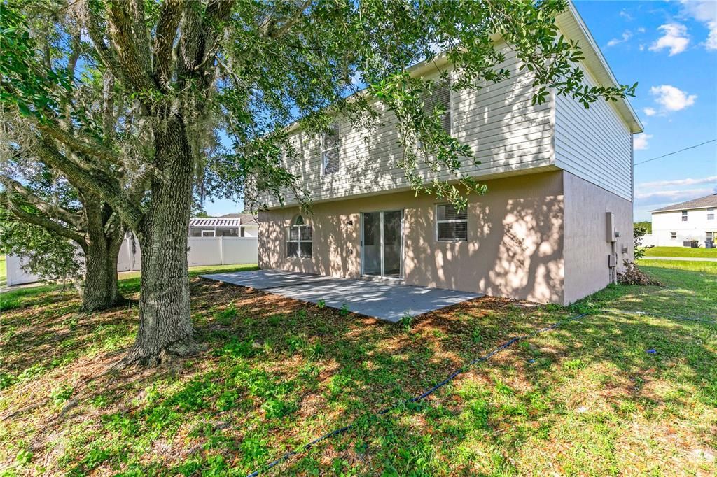 For Rent: $2,400 (4 beds, 2 baths, 2200 Square Feet)