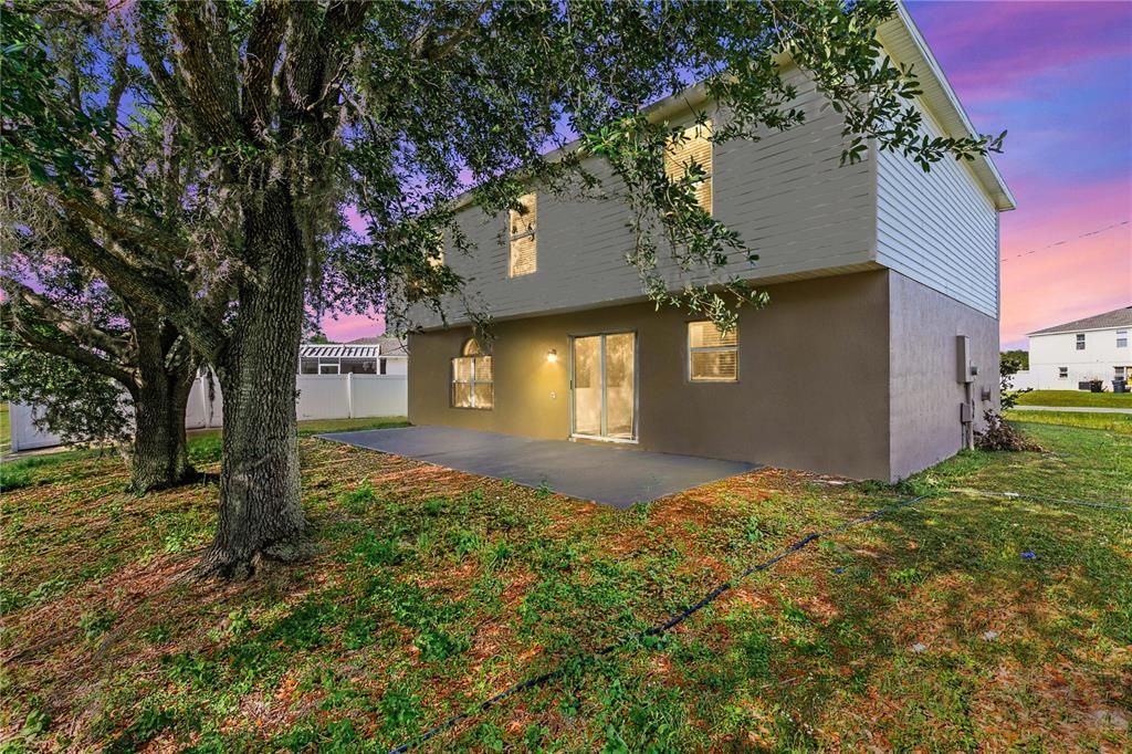 For Rent: $2,400 (4 beds, 2 baths, 2200 Square Feet)