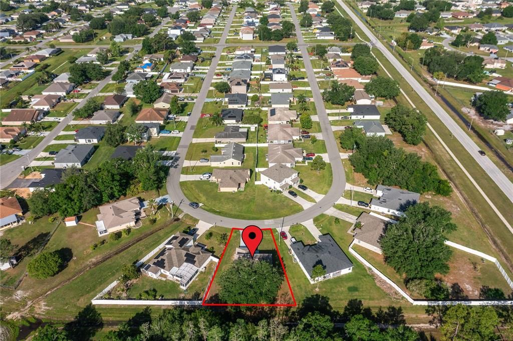 For Rent: $2,400 (4 beds, 2 baths, 2200 Square Feet)