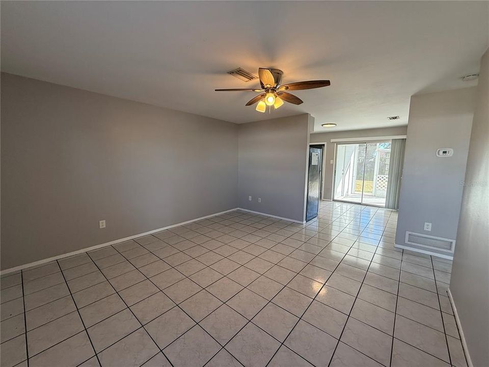 For Rent: $1,500 (2 beds, 1 baths, 783 Square Feet)