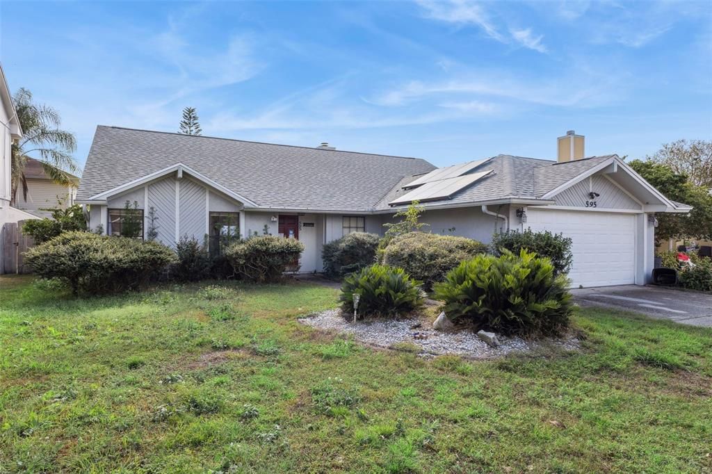 待售: $395,000 (4 贝兹, 2 浴室, 2040 平方英尺)