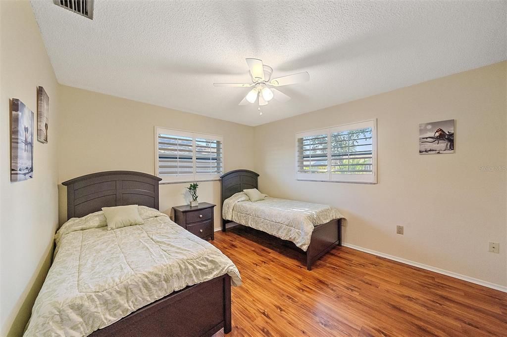 待售: $397,000 (3 贝兹, 2 浴室, 1864 平方英尺)