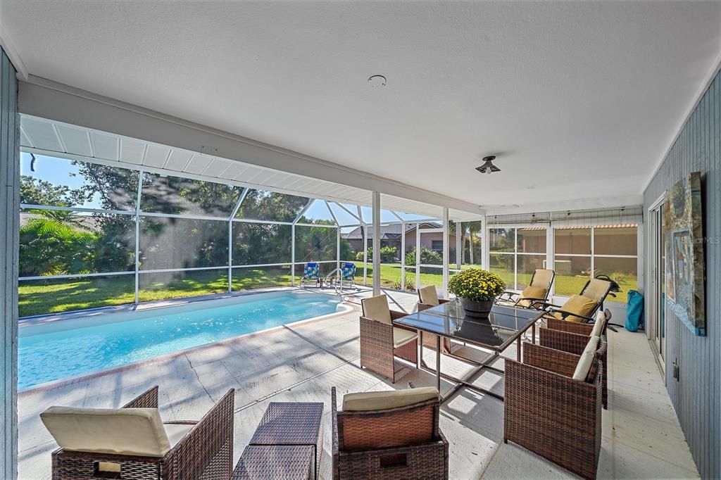 待售: $397,000 (3 贝兹, 2 浴室, 1864 平方英尺)