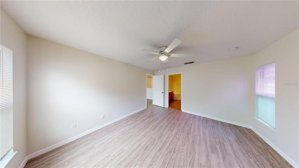 For Rent: $1,985 (4 beds, 2 baths, 1768 Square Feet)