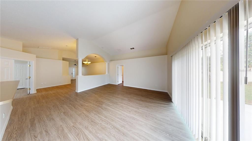 For Rent: $1,985 (4 beds, 2 baths, 1768 Square Feet)