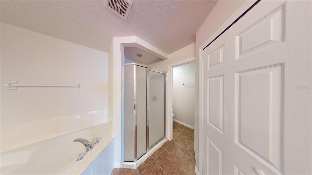 For Rent: $1,985 (4 beds, 2 baths, 1768 Square Feet)