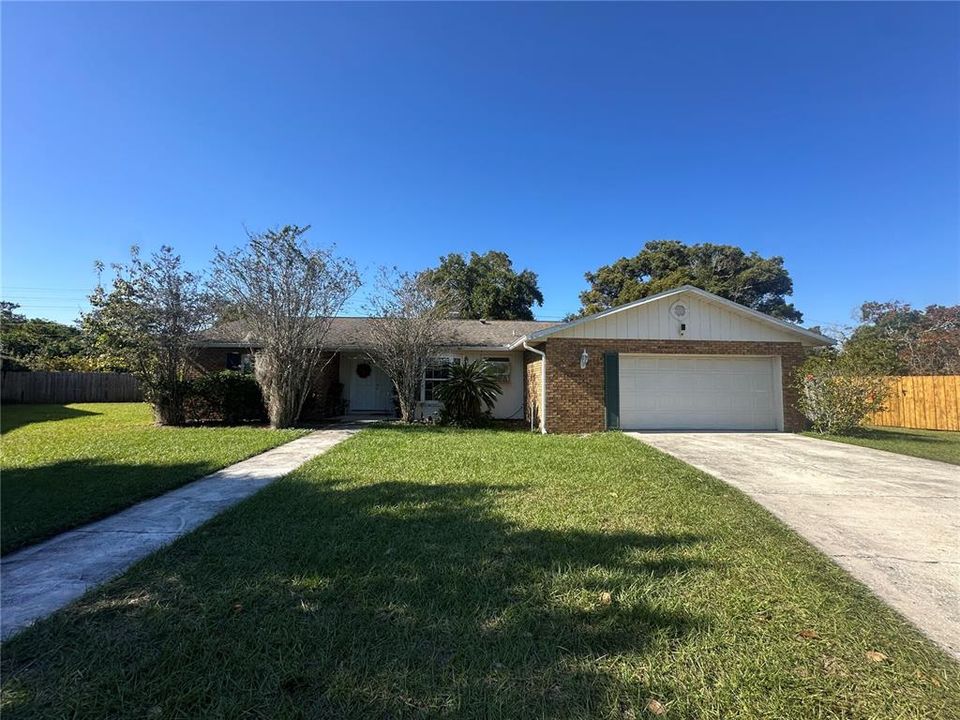 В аренду: $3,000 (4 спален, 2 ванн, 1882 Квадратных фут)