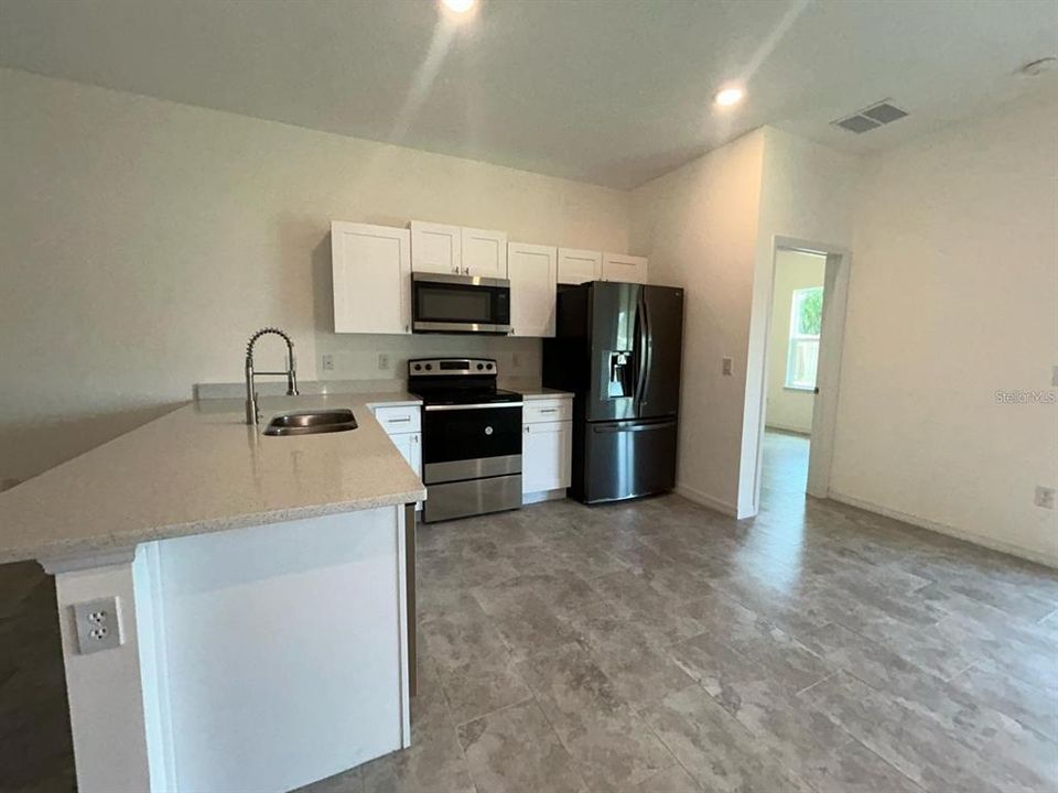 For Sale: $529,900 (6 beds, 0 baths, 2446 Square Feet)