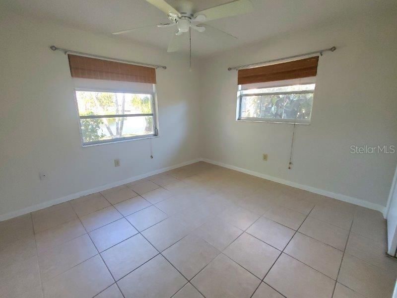 For Rent: $2,600 (3 beds, 2 baths, 2033 Square Feet)