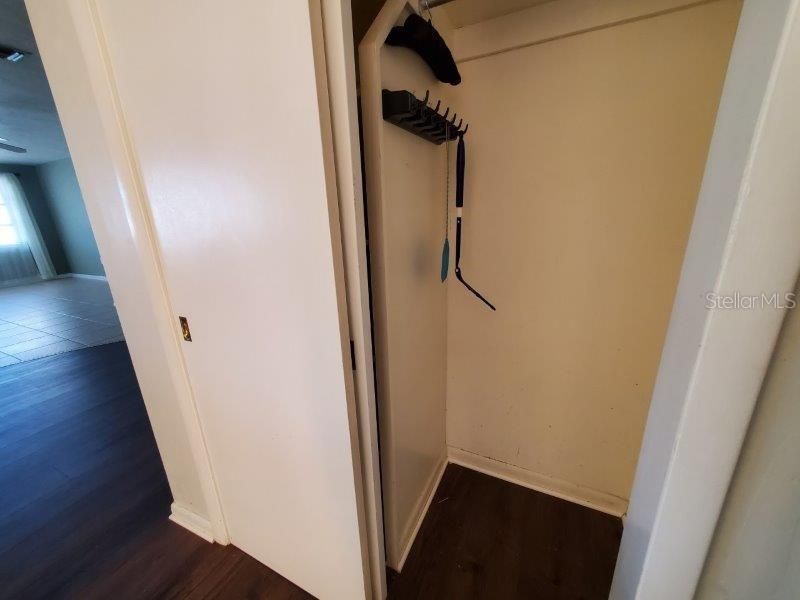 For Rent: $2,600 (3 beds, 2 baths, 2033 Square Feet)