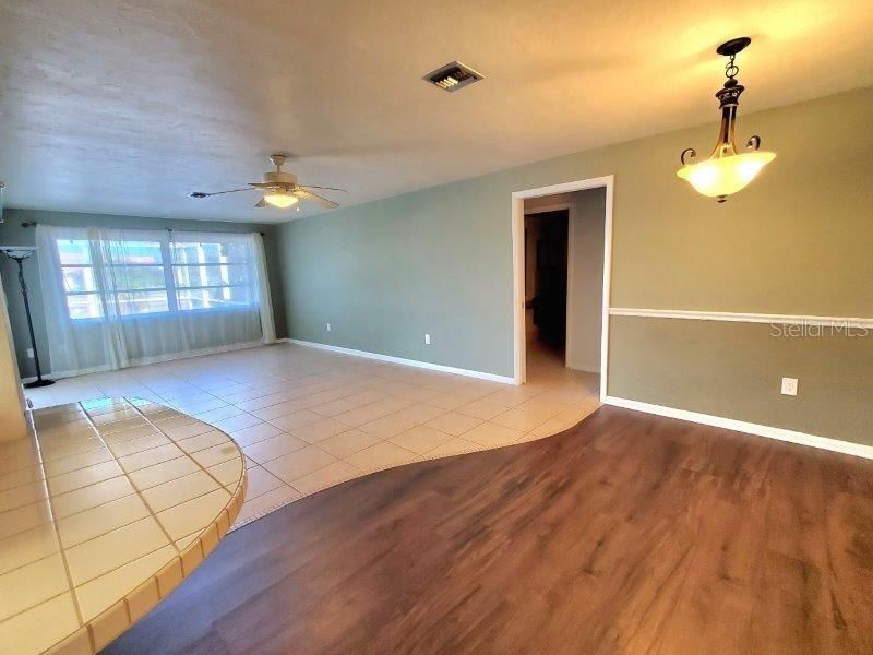For Rent: $2,600 (3 beds, 2 baths, 2033 Square Feet)