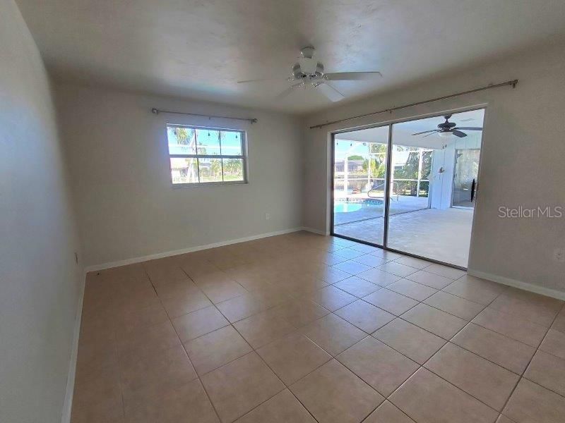 For Rent: $2,600 (3 beds, 2 baths, 2033 Square Feet)
