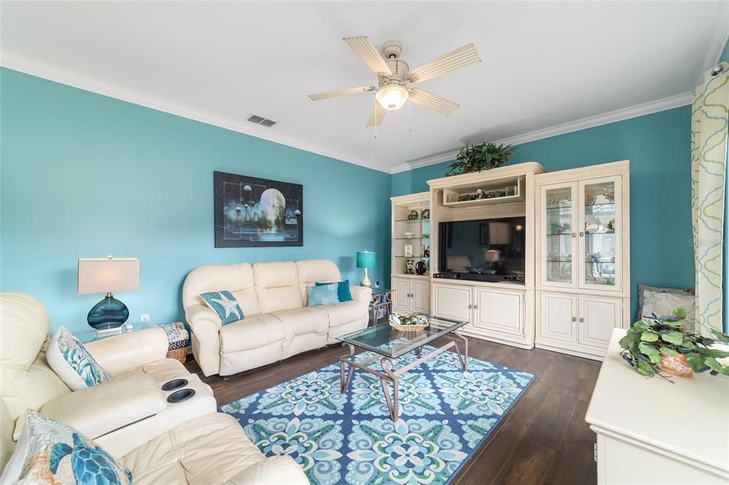 На продажу: $419,000 (3 спален, 2 ванн, 2267 Квадратных фут)