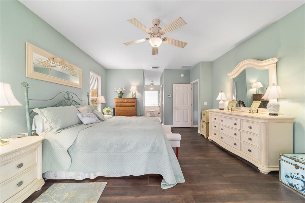 На продажу: $419,000 (3 спален, 2 ванн, 2267 Квадратных фут)