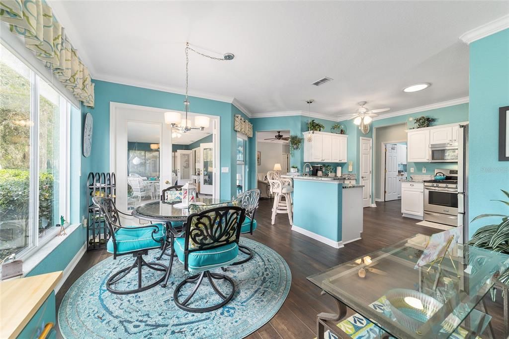 На продажу: $419,000 (3 спален, 2 ванн, 2267 Квадратных фут)