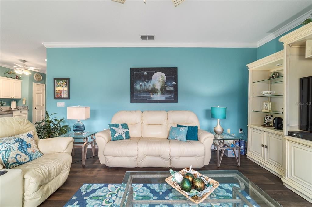 На продажу: $419,000 (3 спален, 2 ванн, 2267 Квадратных фут)