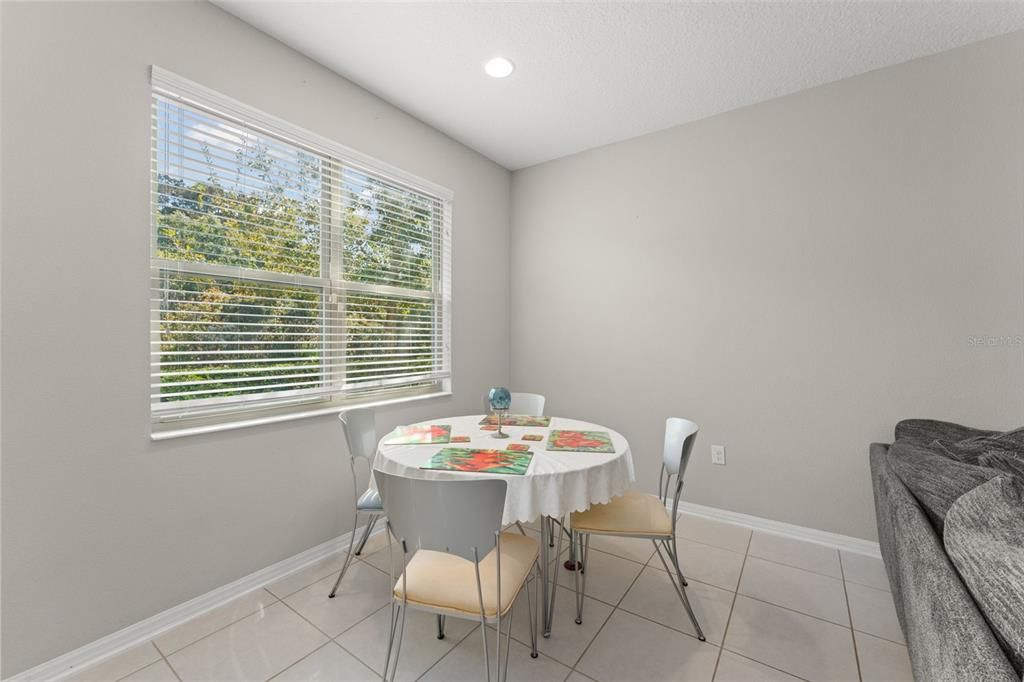 For Sale: $395,000 (3 beds, 2 baths, 1862 Square Feet)