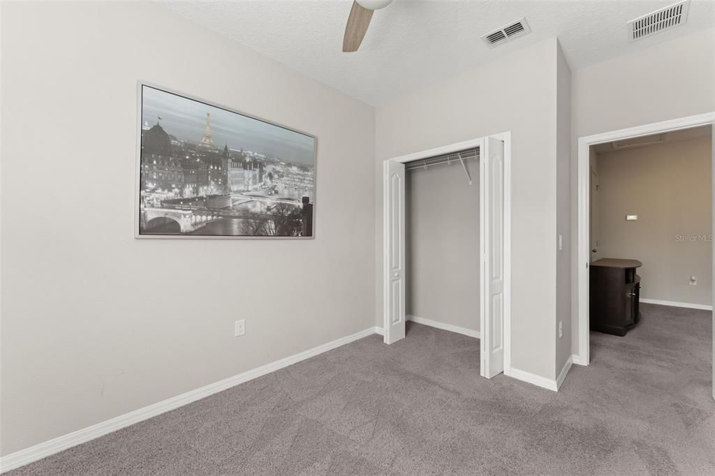 For Sale: $395,000 (3 beds, 2 baths, 1862 Square Feet)