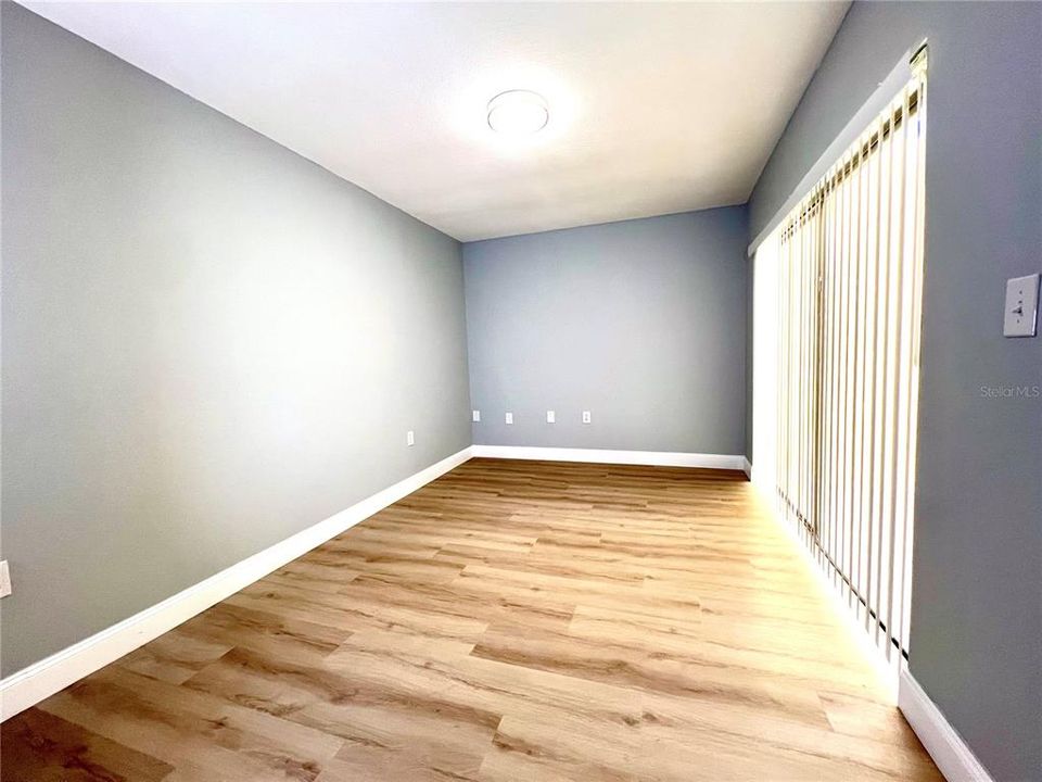 На продажу: $399,000 (2 спален, 2 ванн, 1315 Квадратных фут)