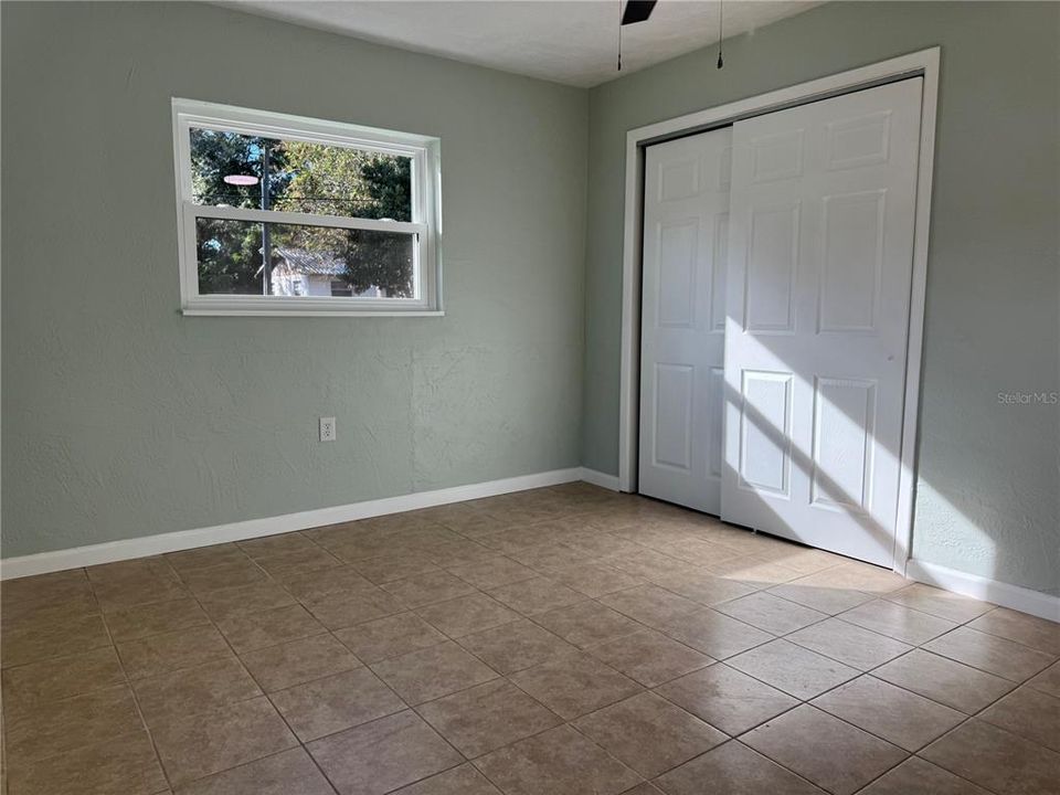 En Venta: $320,000 (8 camas, 0 baños, 1635 Pies cuadrados)