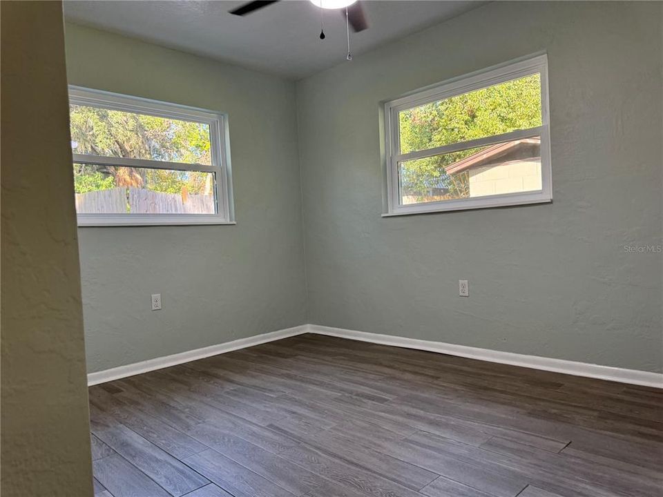 En Venta: $320,000 (8 camas, 0 baños, 1635 Pies cuadrados)