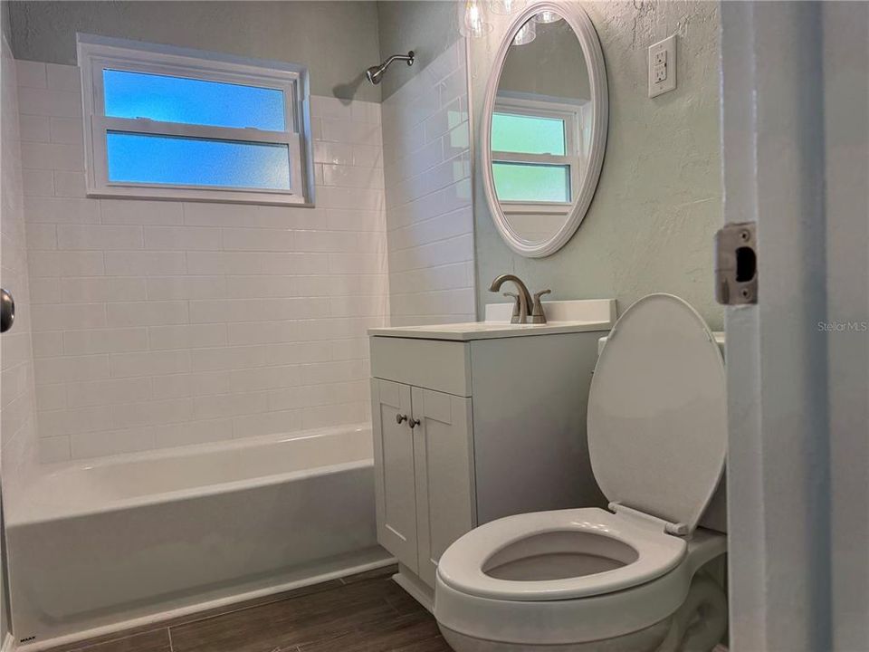 En Venta: $320,000 (8 camas, 0 baños, 1635 Pies cuadrados)