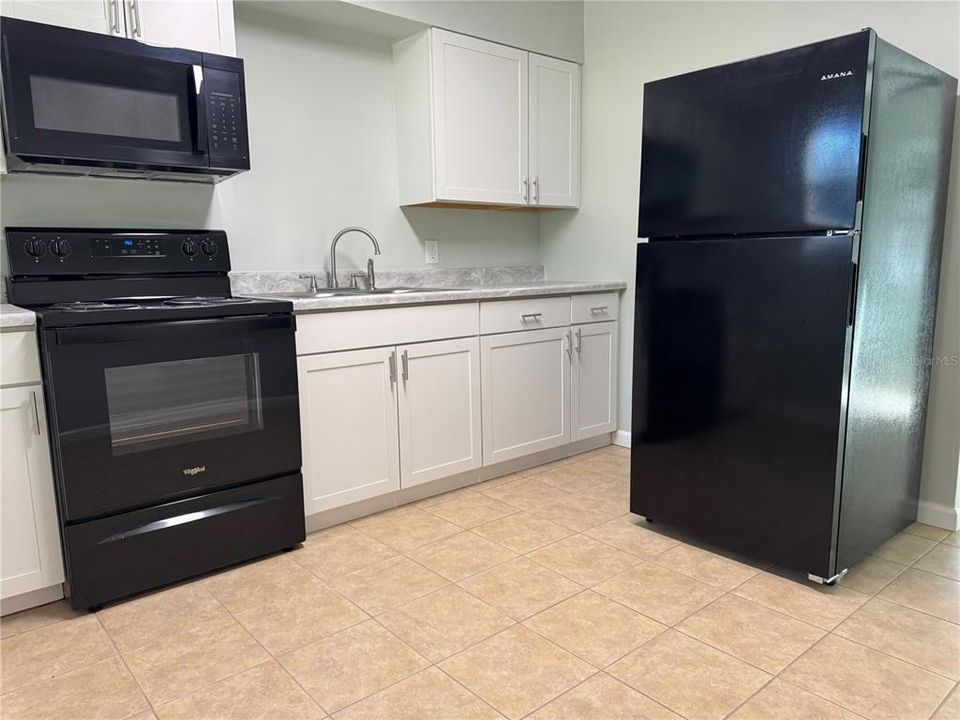 En Venta: $320,000 (8 camas, 0 baños, 1635 Pies cuadrados)