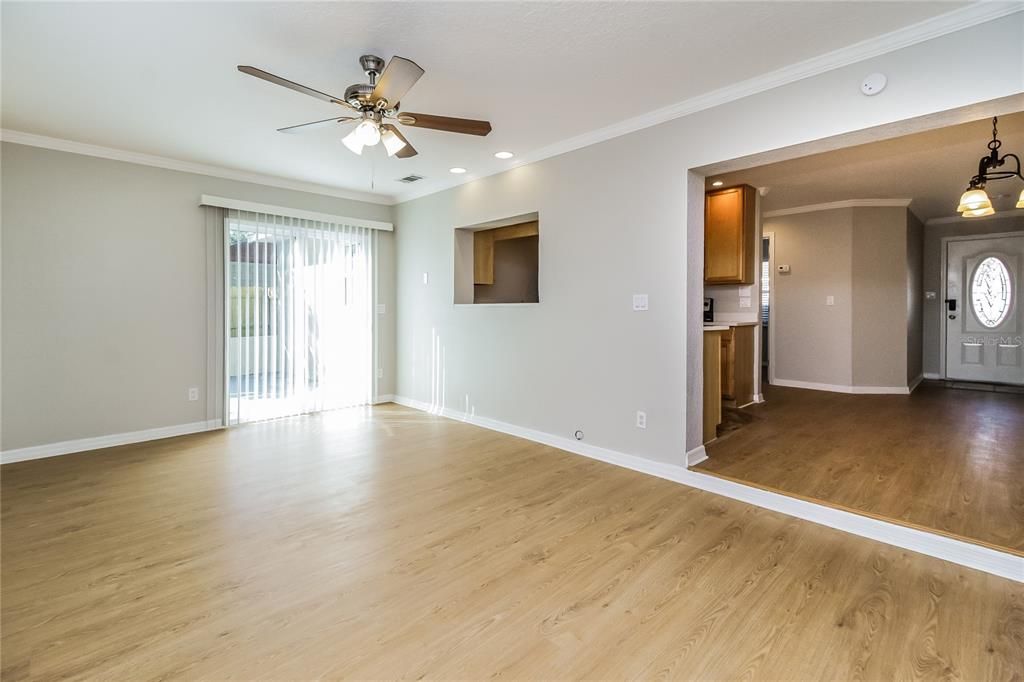 For Rent: $2,185 (3 beds, 2 baths, 1188 Square Feet)