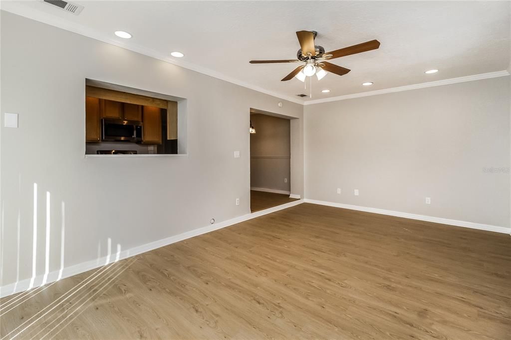 For Rent: $2,185 (3 beds, 2 baths, 1188 Square Feet)