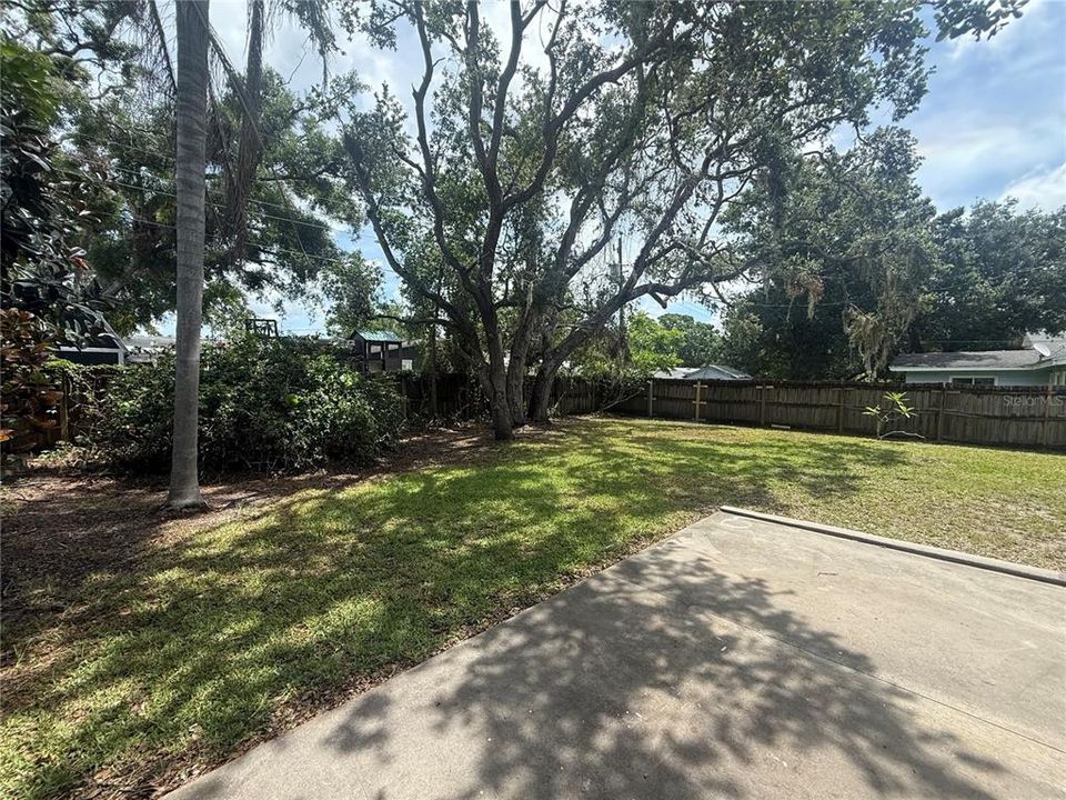 For Rent: $4,000 (3 beds, 2 baths, 1502 Square Feet)