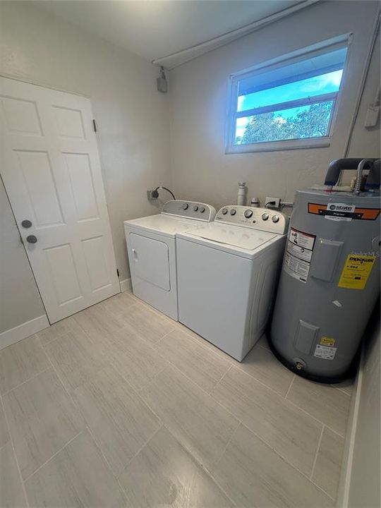 For Rent: $4,000 (3 beds, 2 baths, 1502 Square Feet)