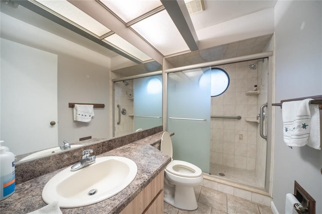 En Venta: $519,990 (3 camas, 2 baños, 1564 Pies cuadrados)