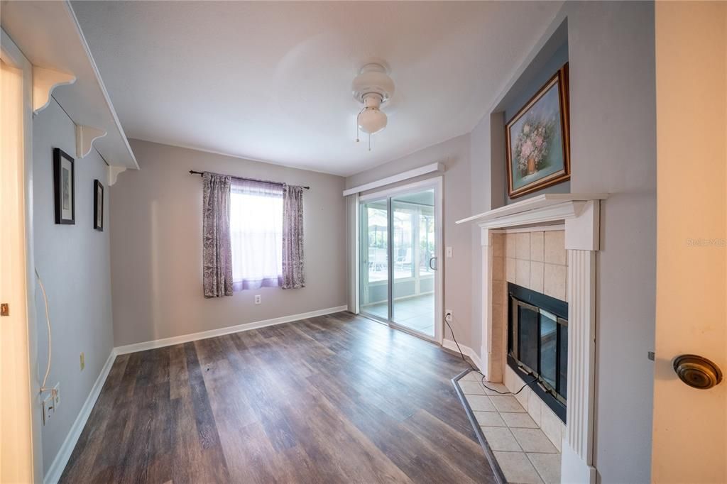 En Venta: $519,990 (3 camas, 2 baños, 1564 Pies cuadrados)