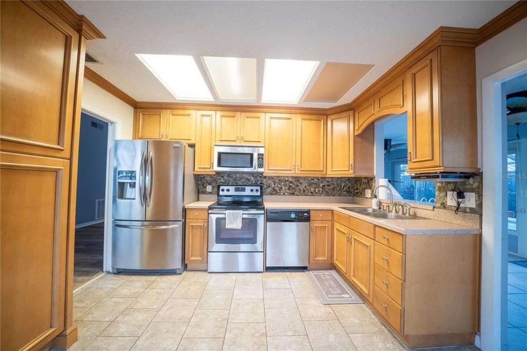 En Venta: $519,990 (3 camas, 2 baños, 1564 Pies cuadrados)