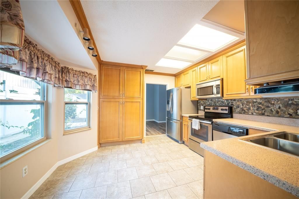 En Venta: $519,990 (3 camas, 2 baños, 1564 Pies cuadrados)