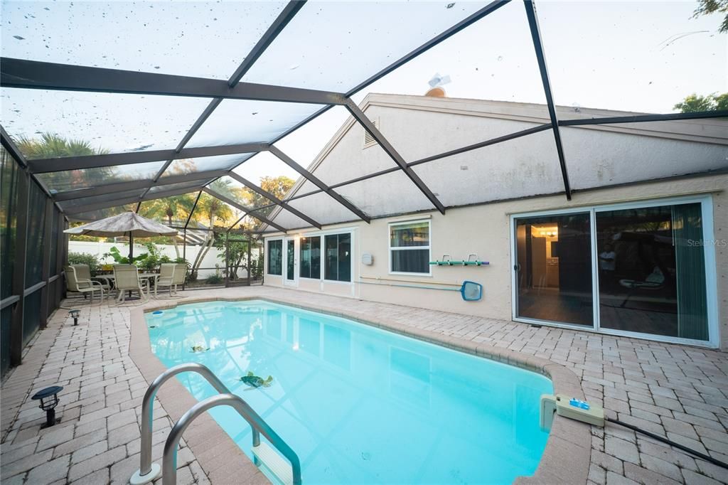 En Venta: $519,990 (3 camas, 2 baños, 1564 Pies cuadrados)