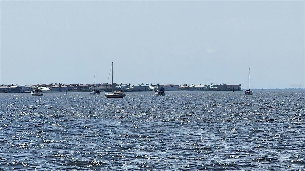 Active With Contract: $169,000 (2 beds, 2 baths, 1240 Square Feet)