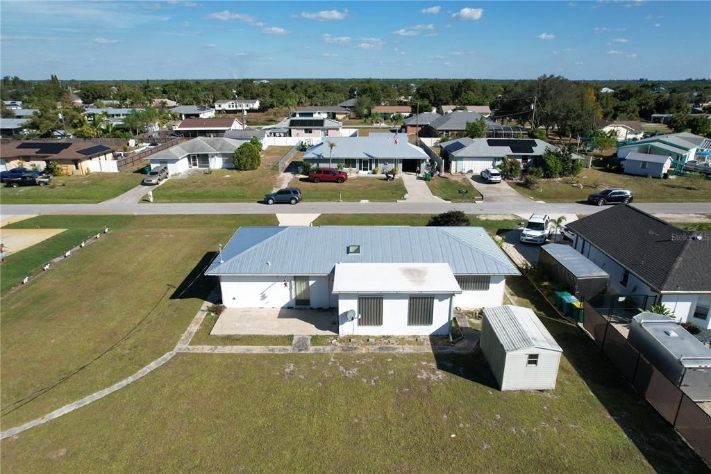 Active With Contract: $169,000 (2 beds, 2 baths, 1240 Square Feet)