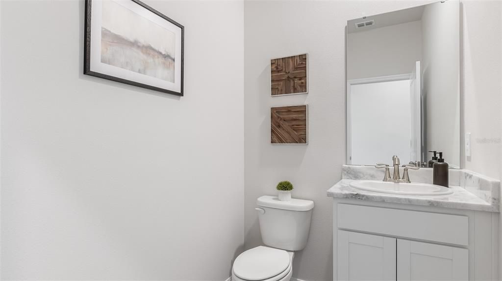 Activo con contrato: $497,000 (4 camas, 3 baños, 2787 Pies cuadrados)